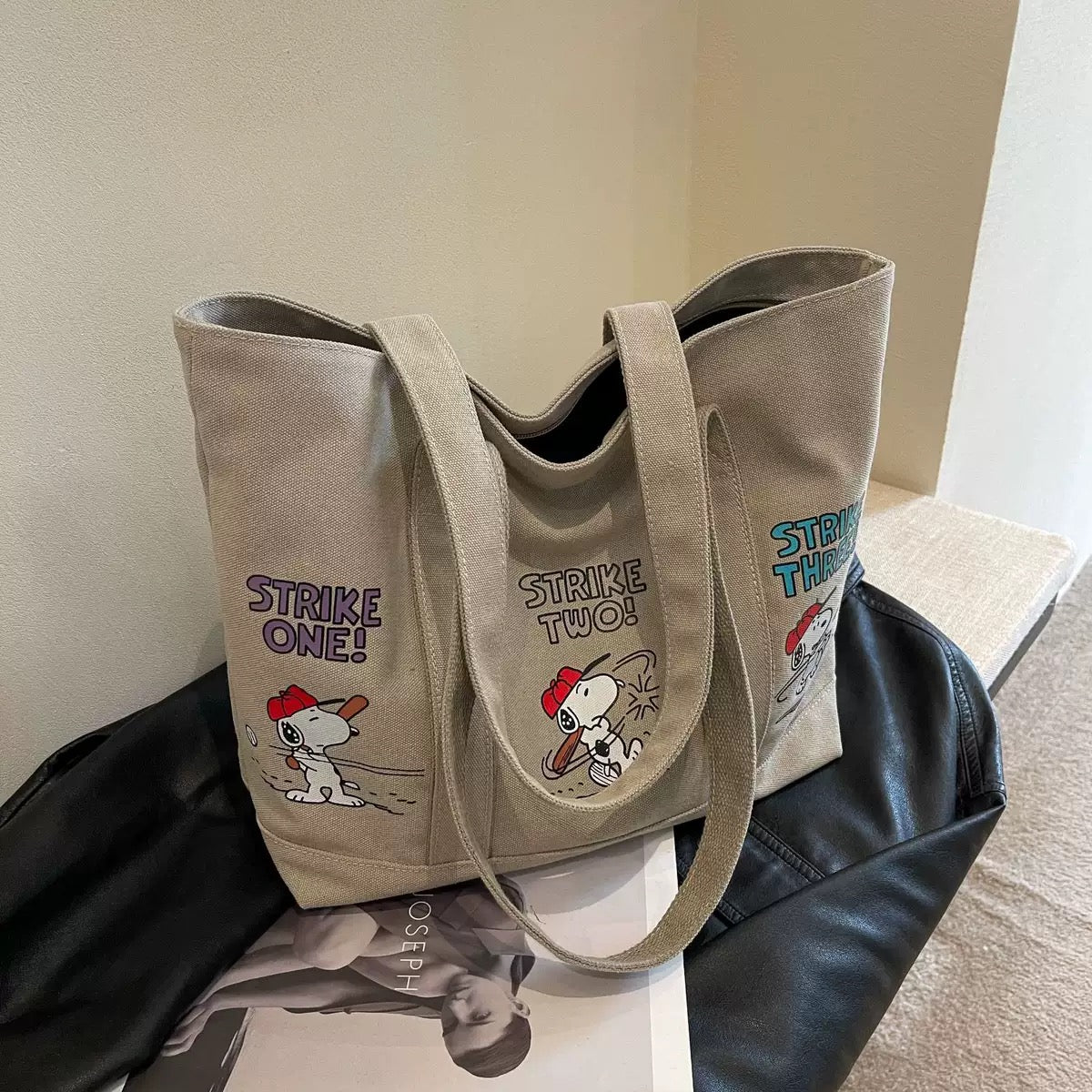 Snoopy Swing Tote Bag