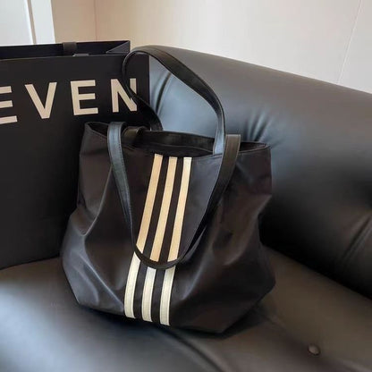 StrideLine Hand Bag